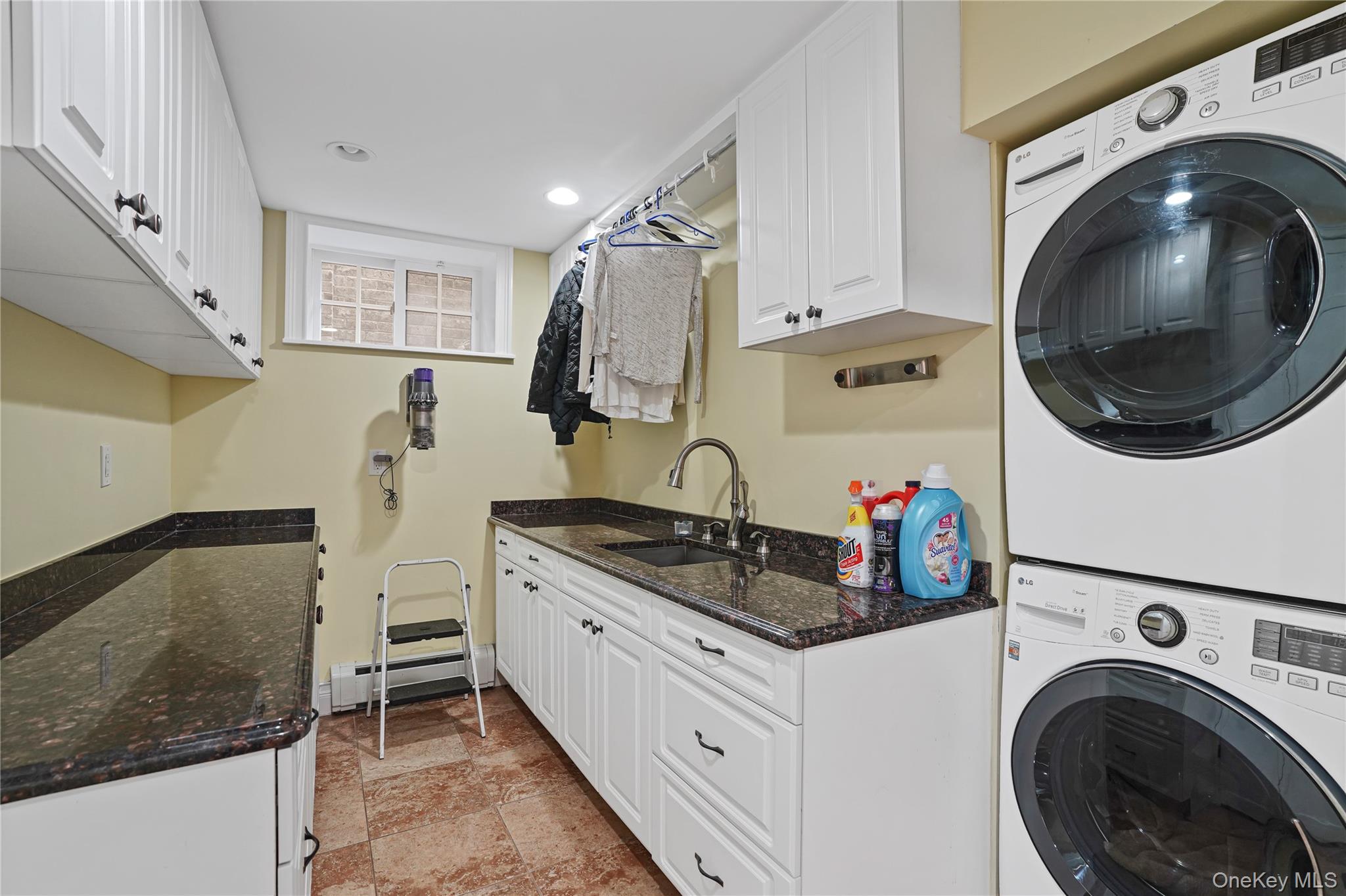 157-36 85th Street Property Photo 32