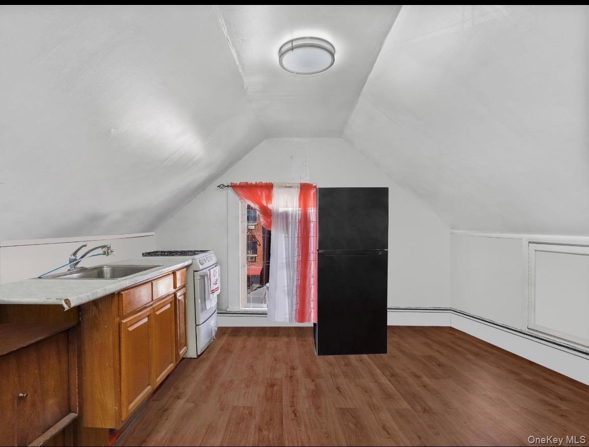 10455 39th Avenue Property Photo 11
