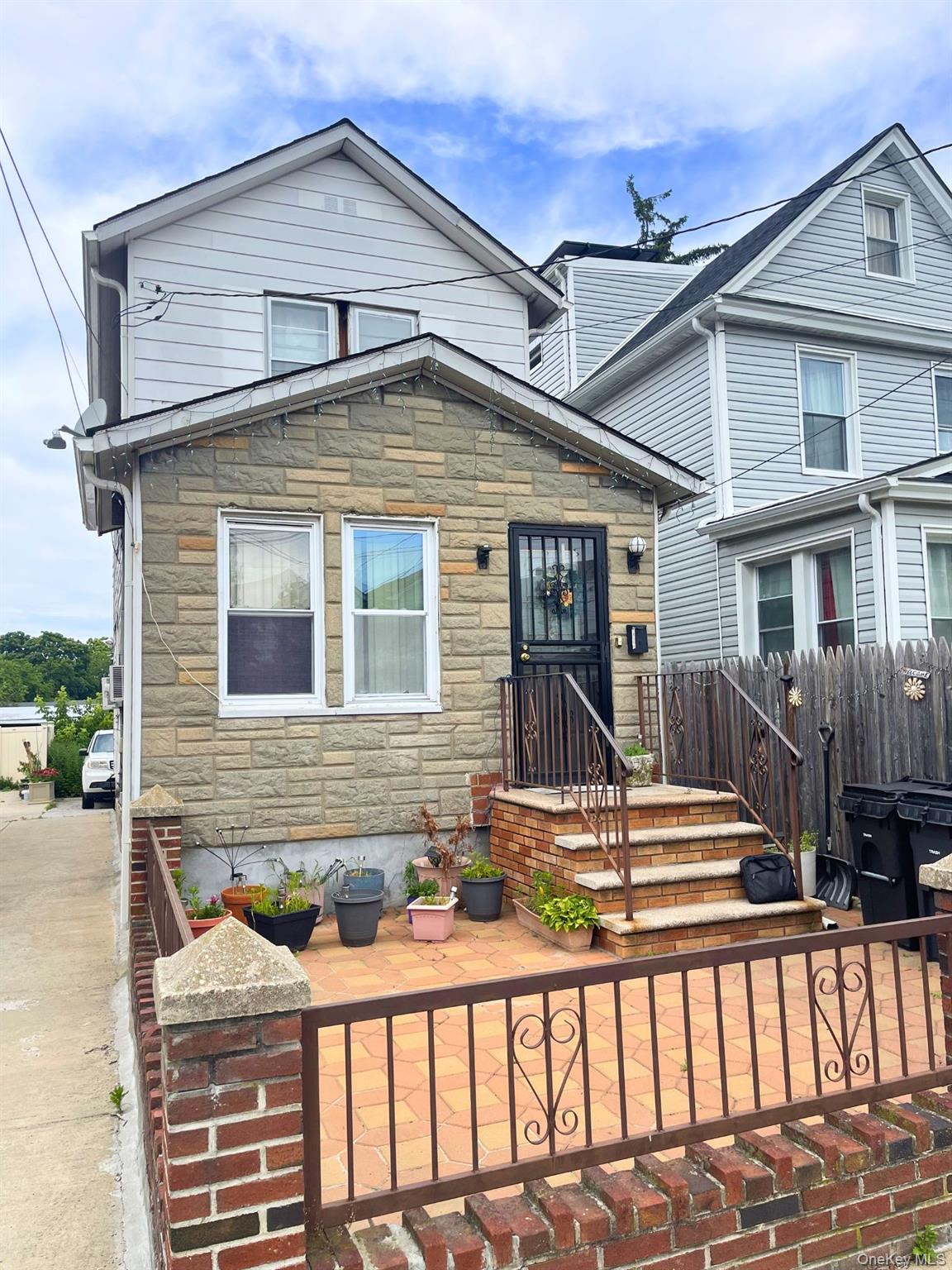 14611 123rd Avenue Property Photo 1
