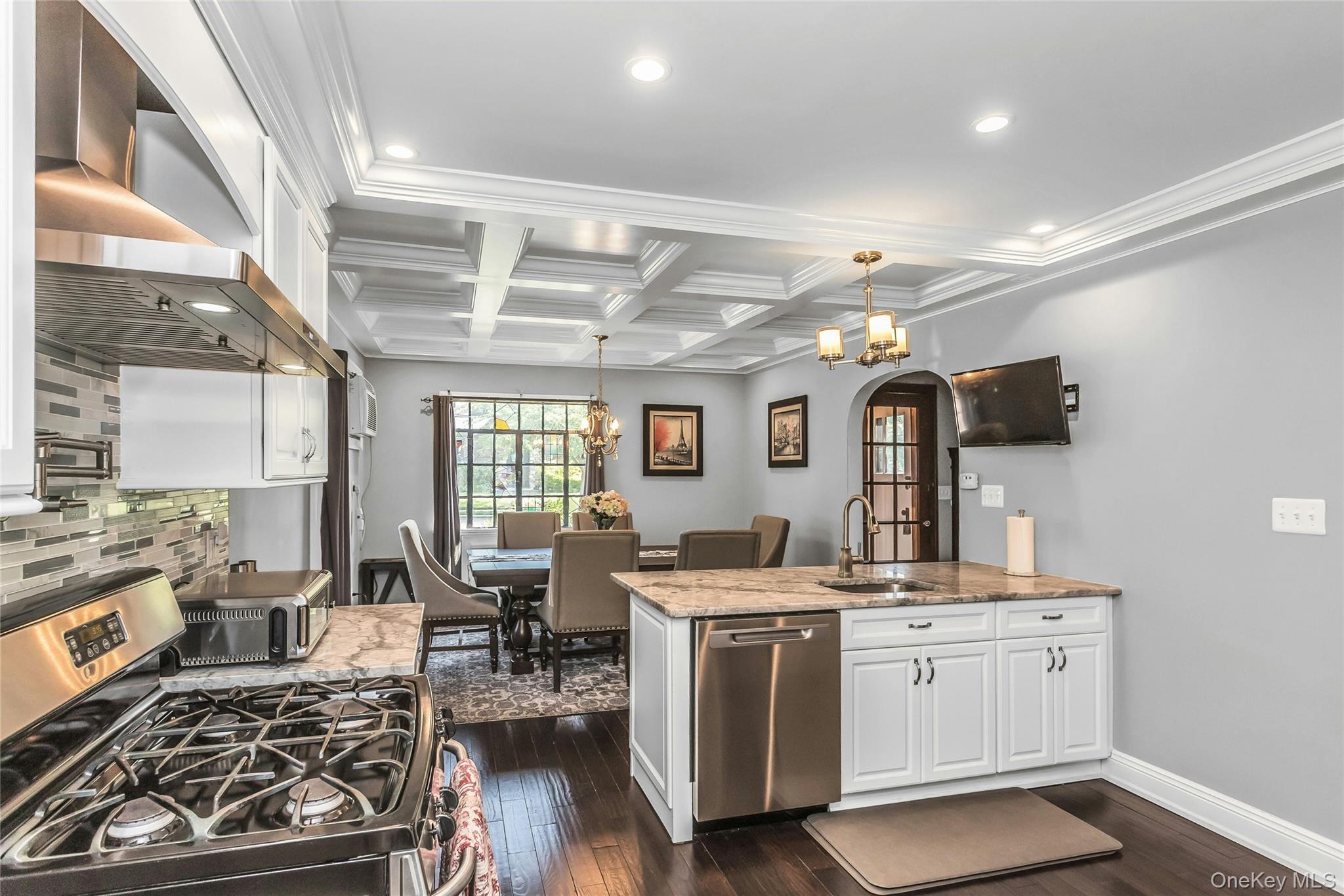 20 Voorhees Place Property Photo 14