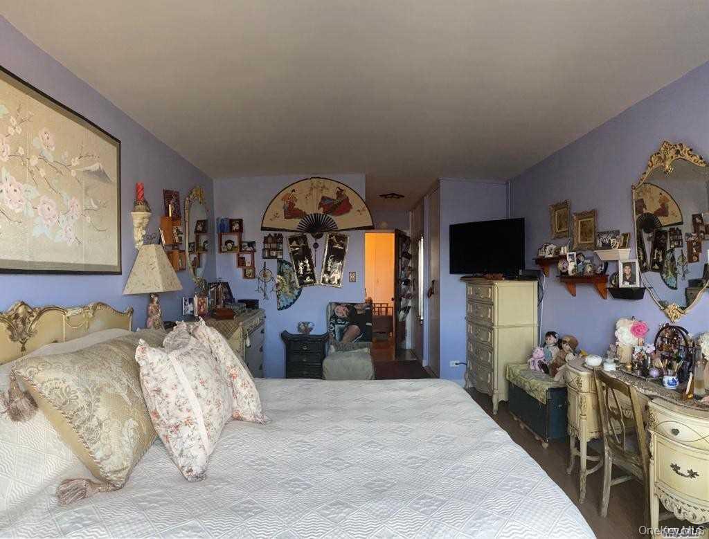 61-20 Grand Central Parkway C 705 Property Photo 19