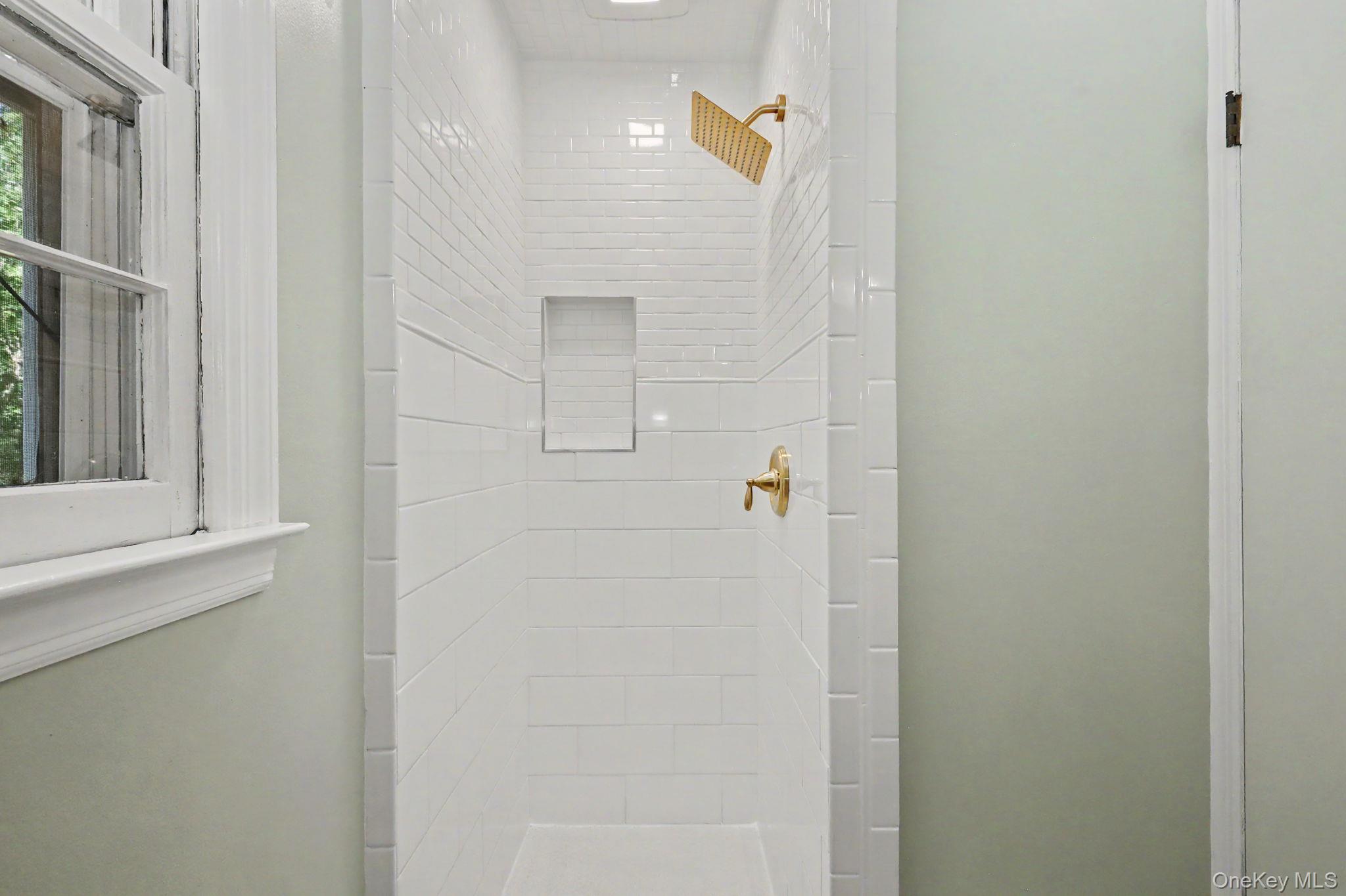 15 Westchester Avenue Property Photo 14