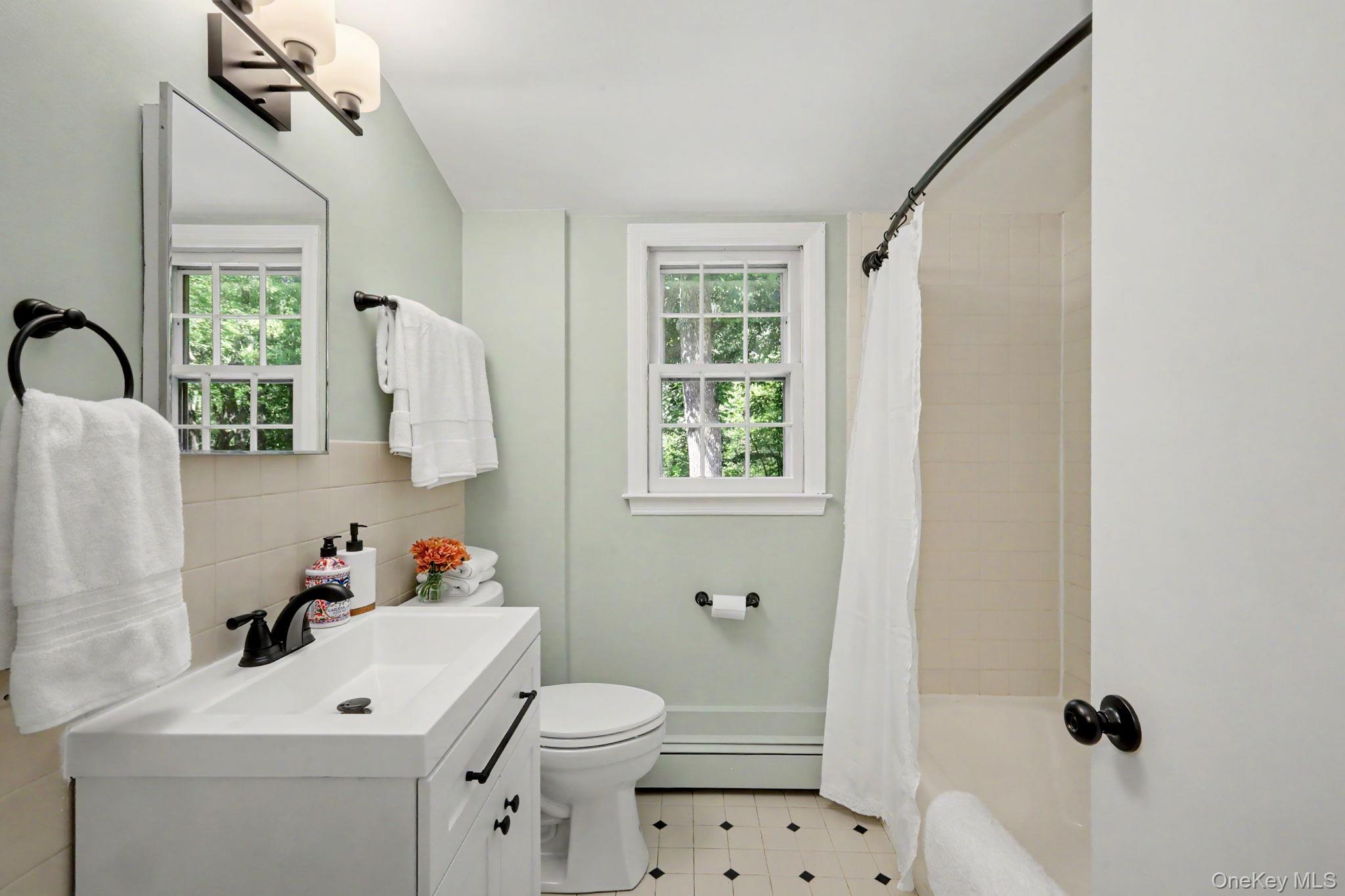 15 Westchester Avenue Property Photo 18