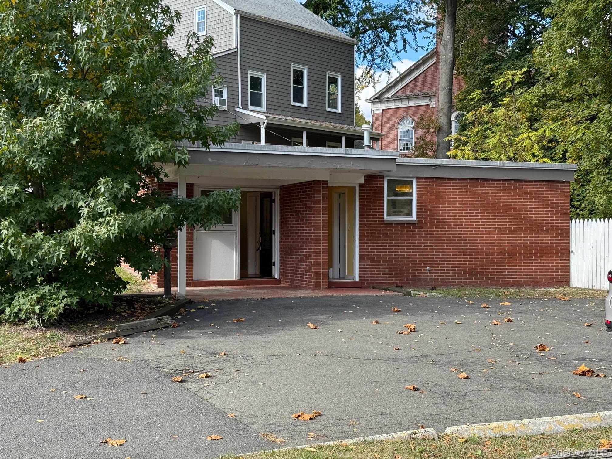 124 Washington Avenue Property Photo 2