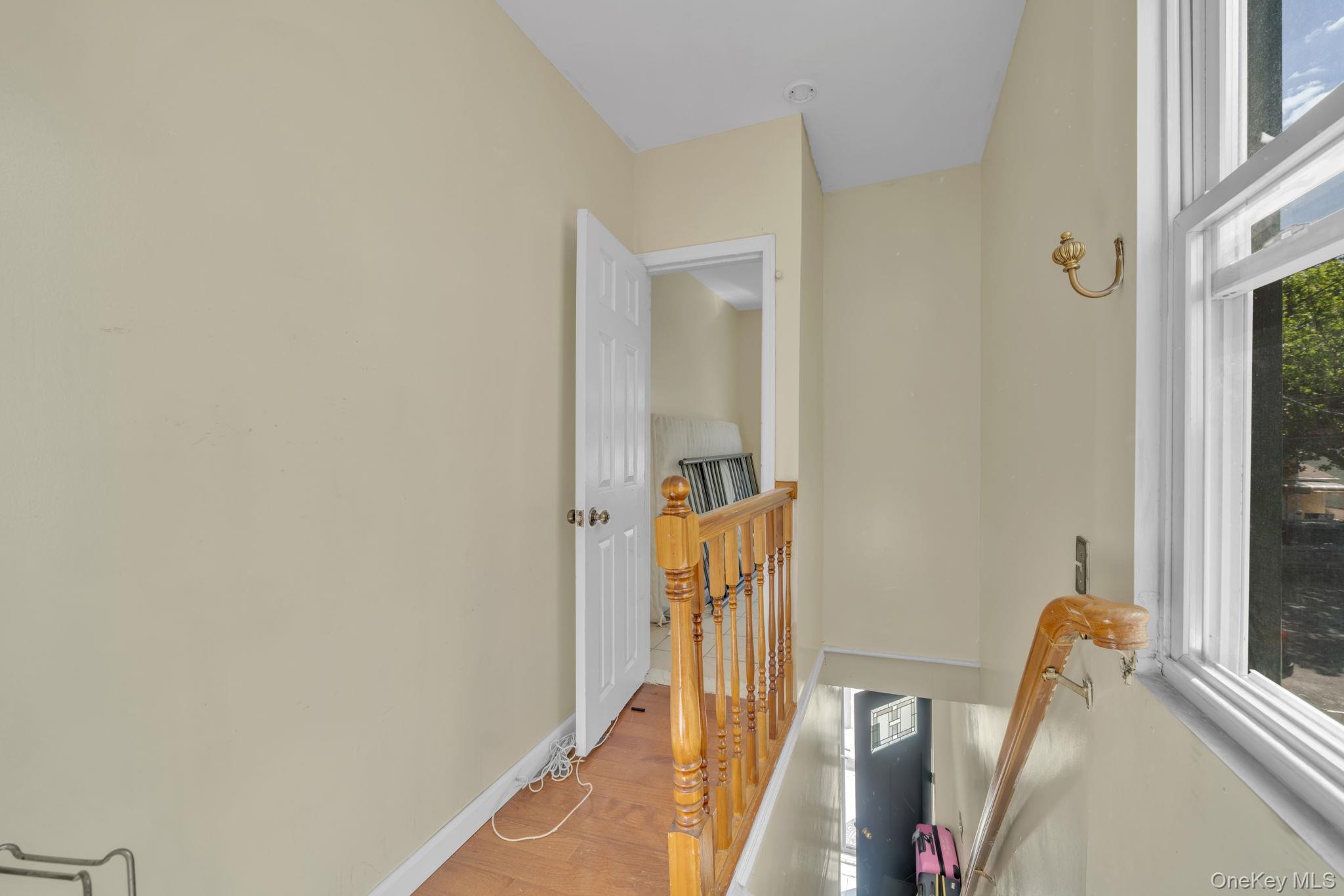 1232 E 92nd Street Property Photo 9