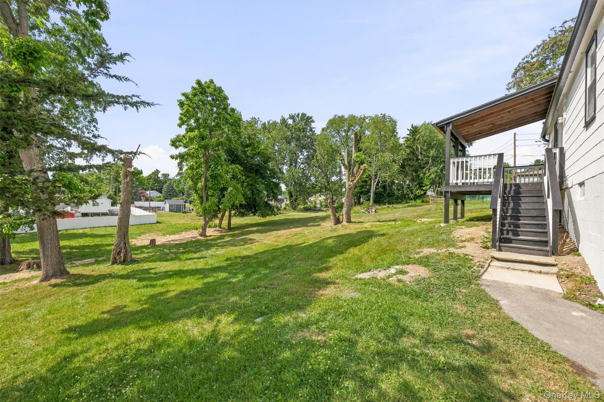 3 Pond Road Property Photo 33