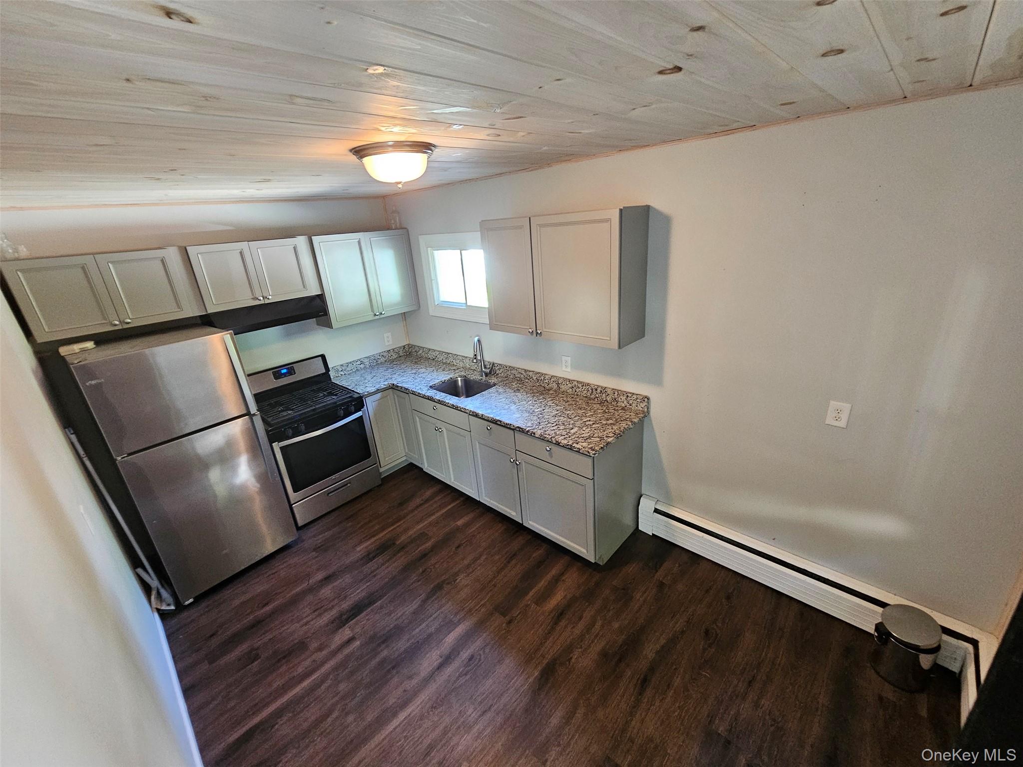 3 White Street Property Photo 10