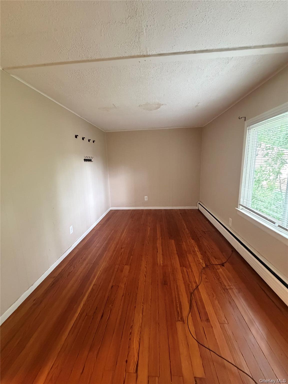 3 White Street Property Photo 11