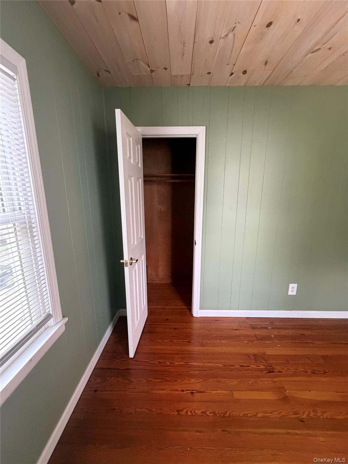3 White Street Property Photo 14