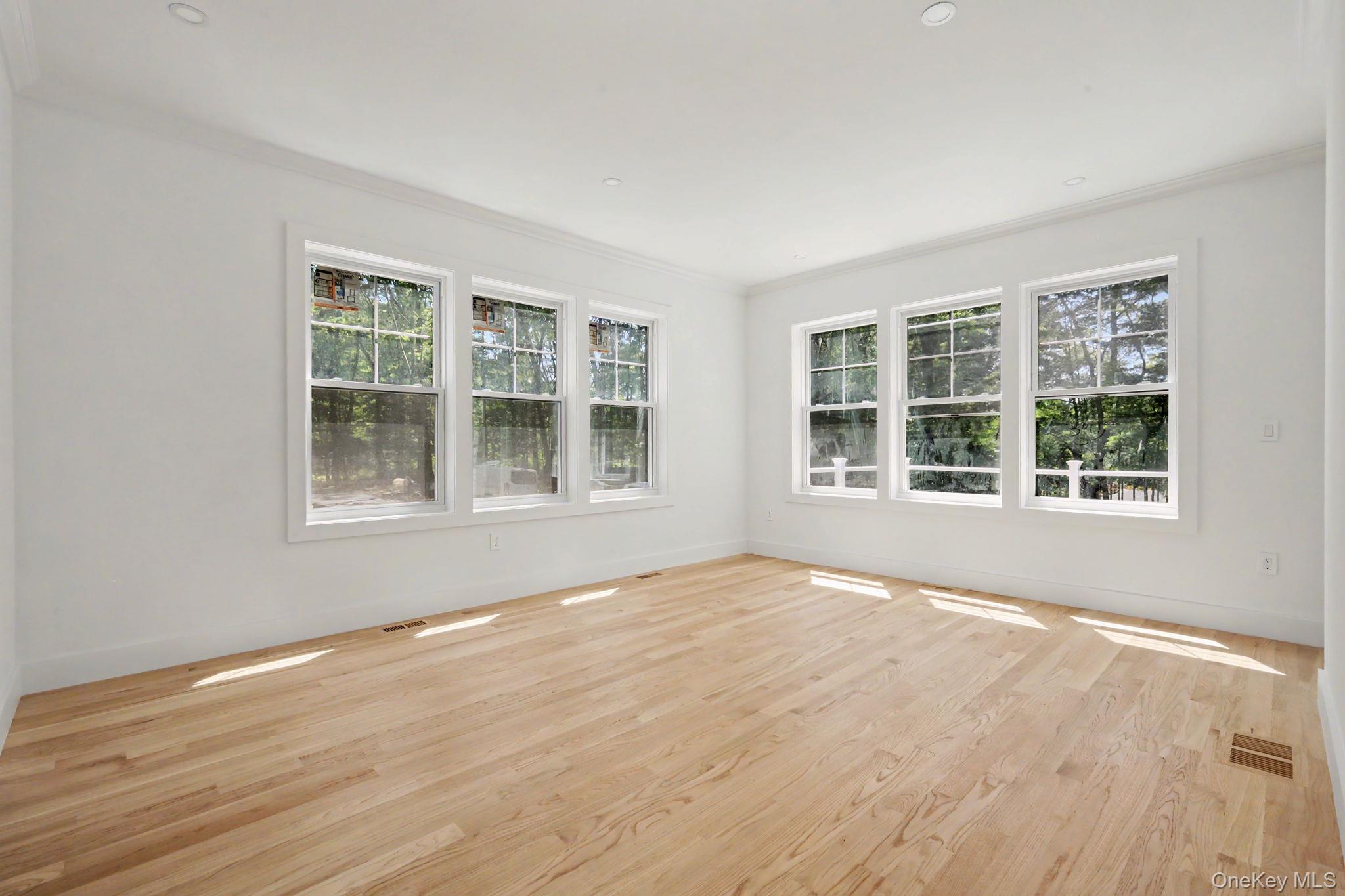 18 Laurel Road Property Photo 5