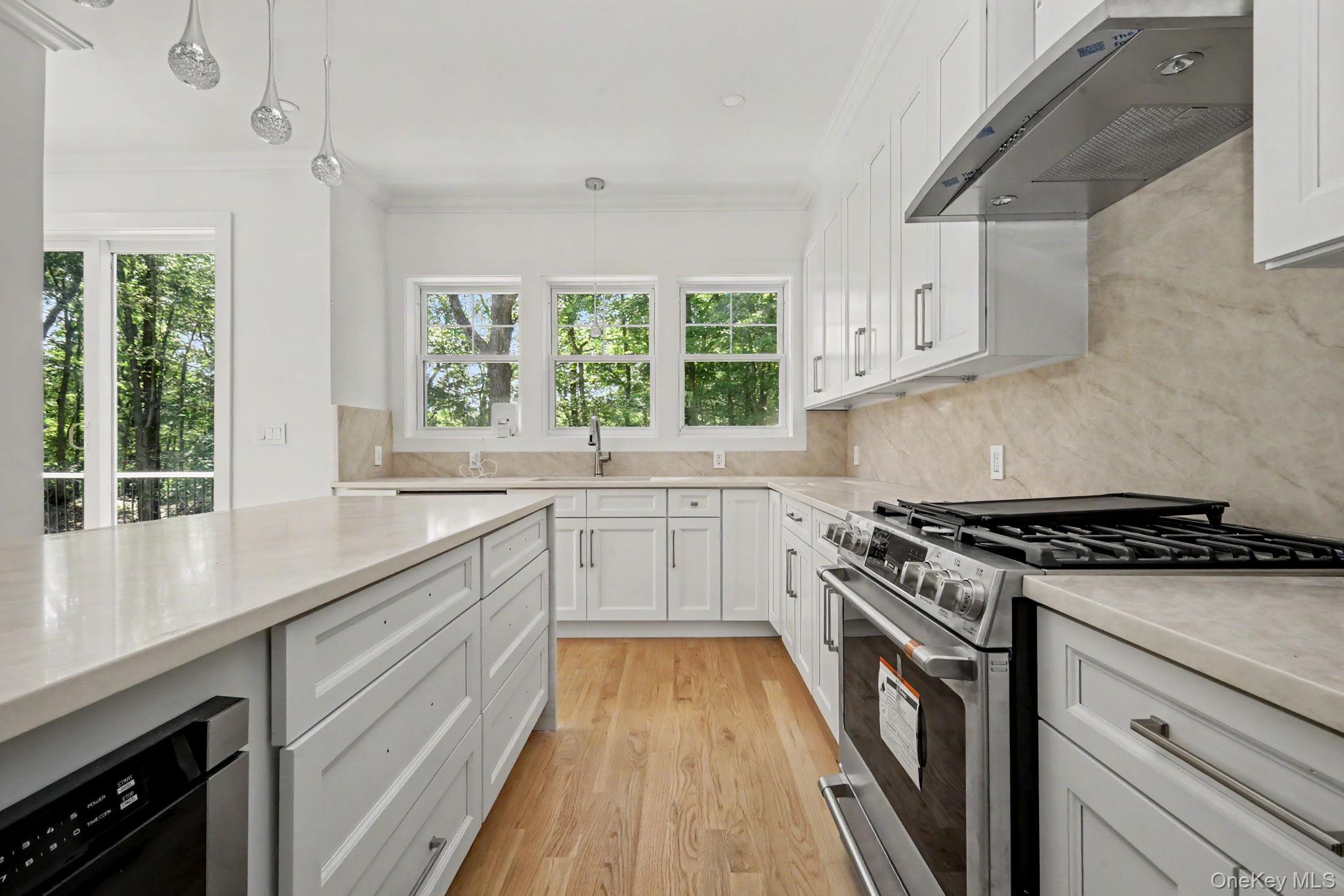 18 Laurel Road Property Photo 16