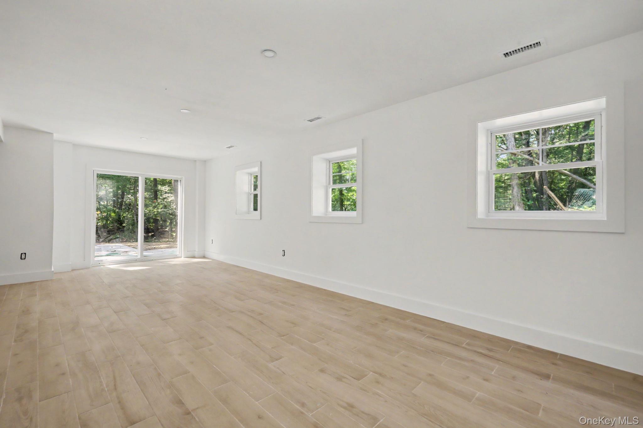 18 Laurel Road Property Photo 30