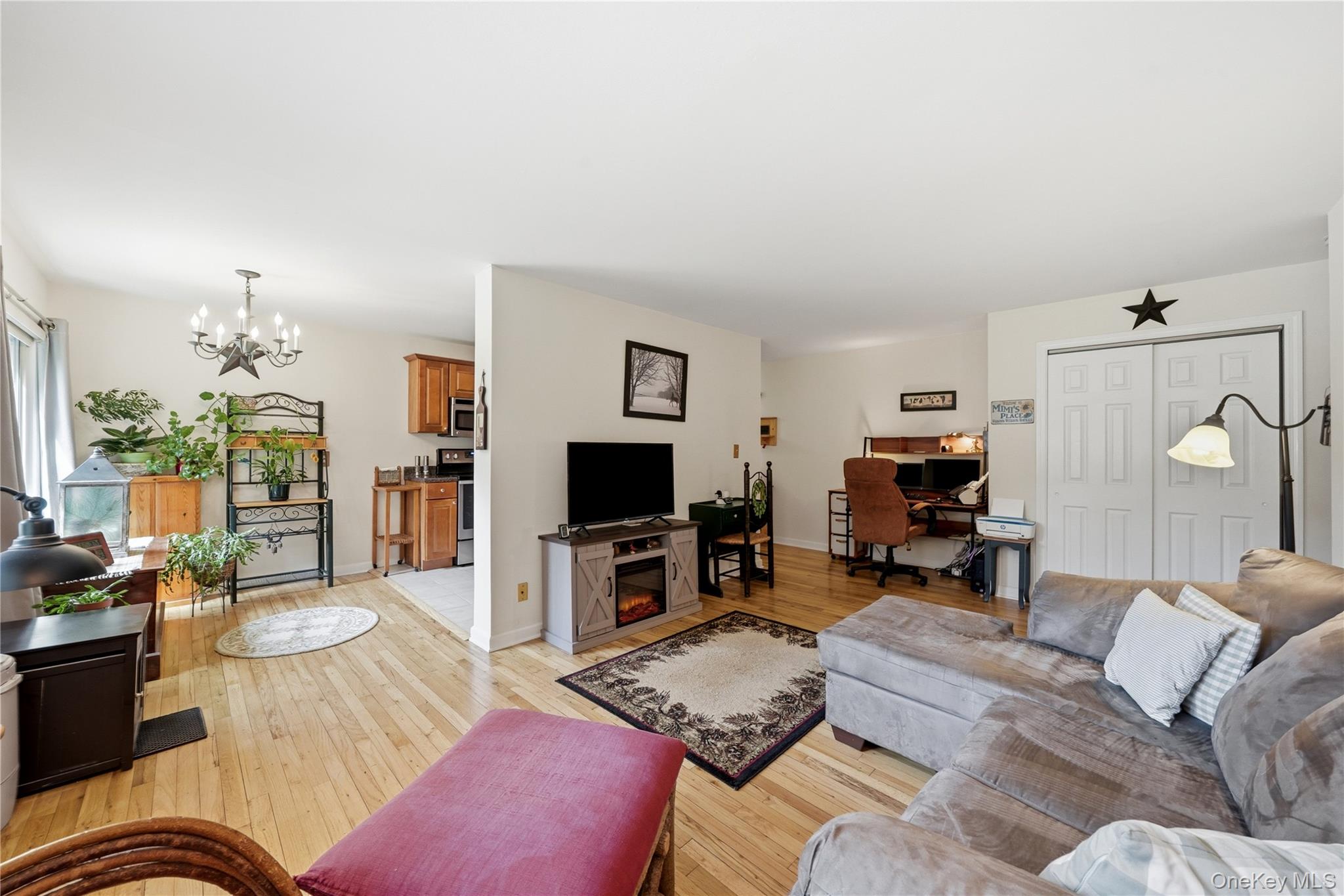 2449 Union Boulevard 39a Property Photo 8