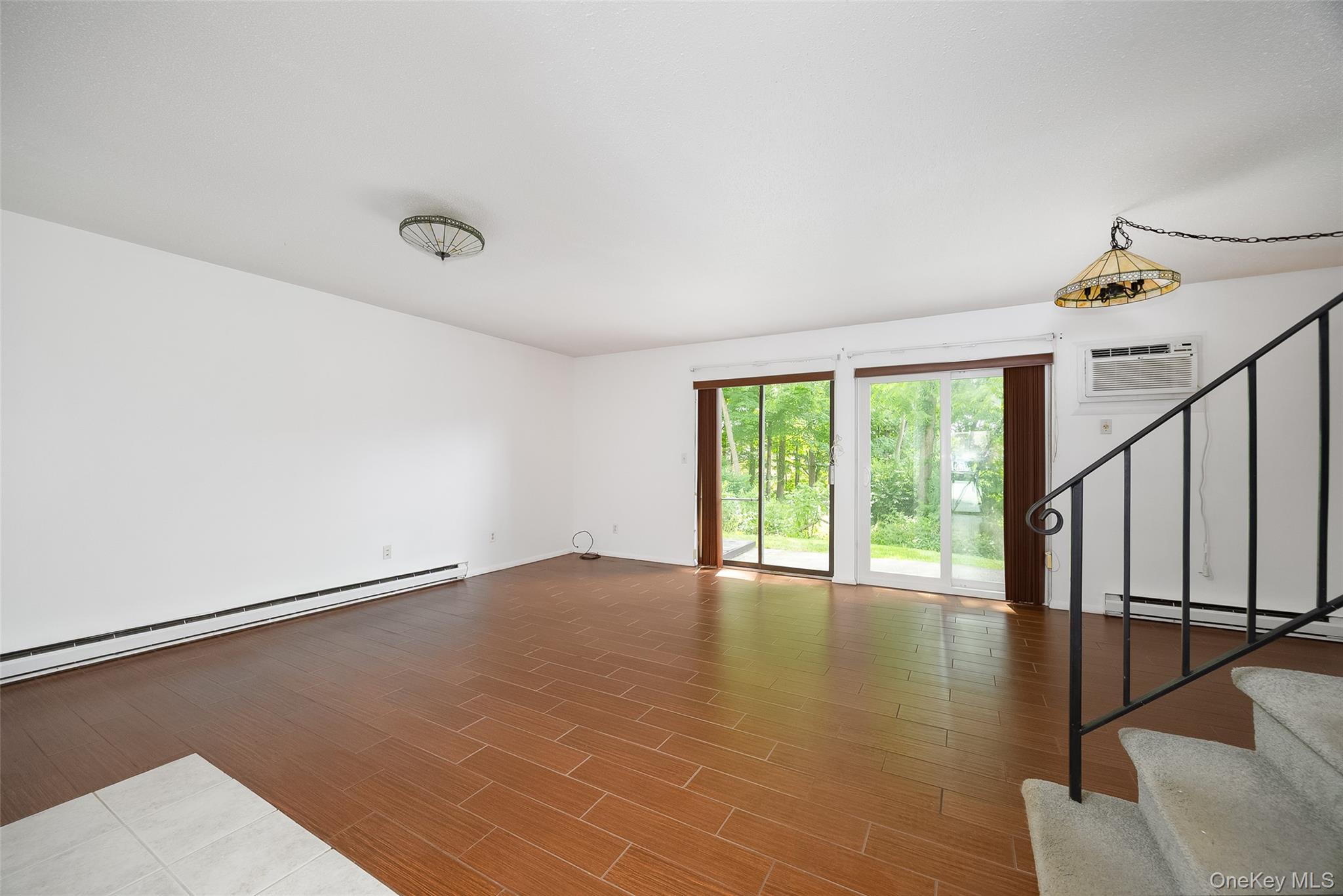 1004 Chelsea Cove Property Photo 4