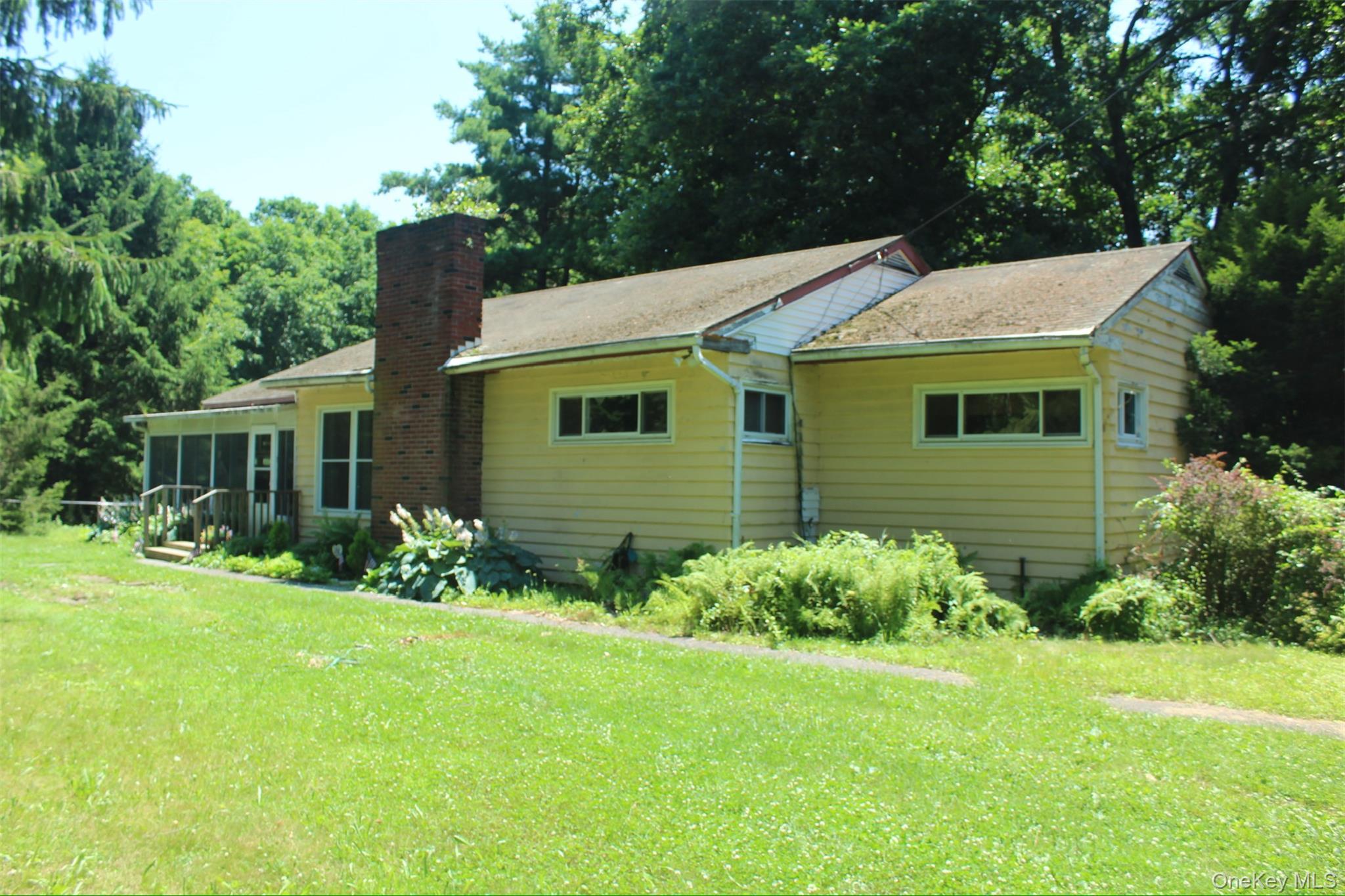 18 Wicks Avenue Property Photo 1