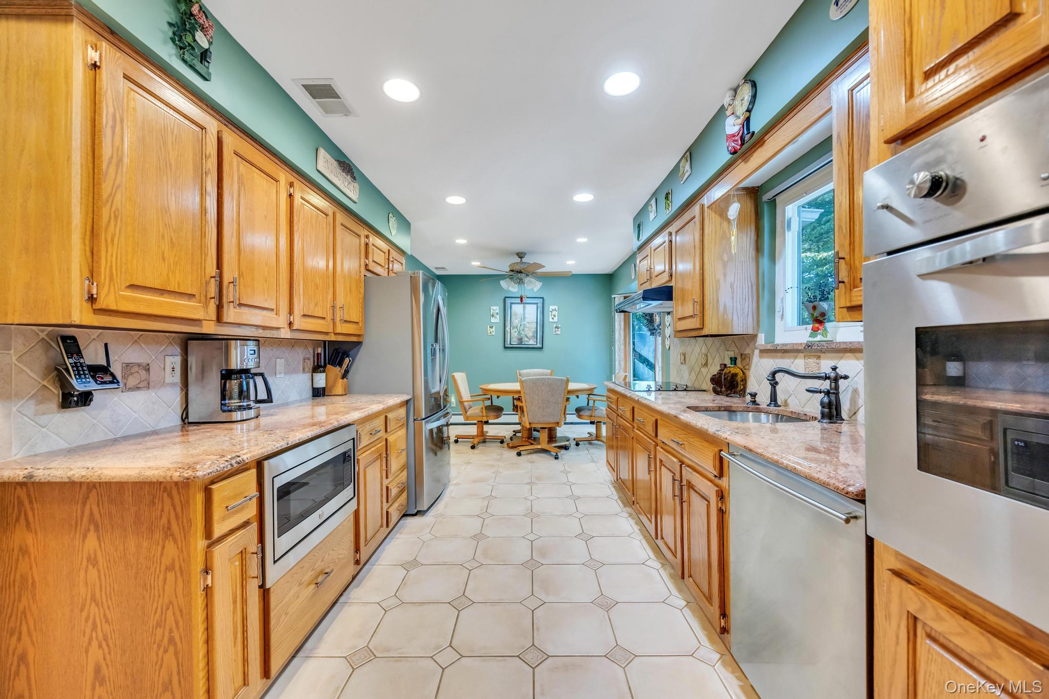 17 Cedar Place Property Photo 11