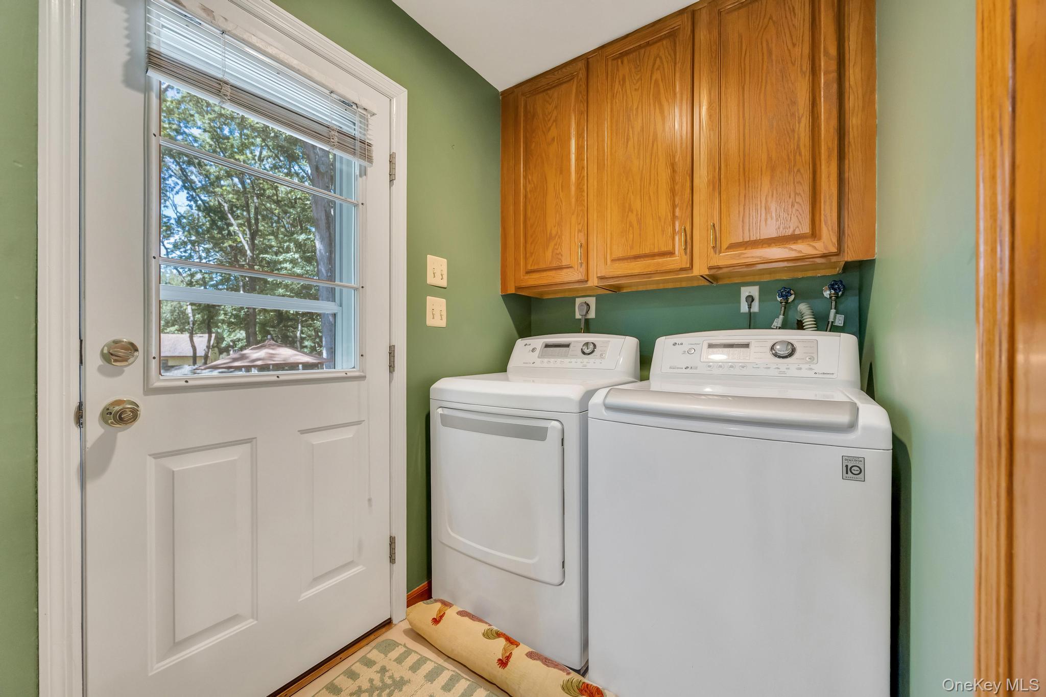 17 Cedar Place Property Photo 35