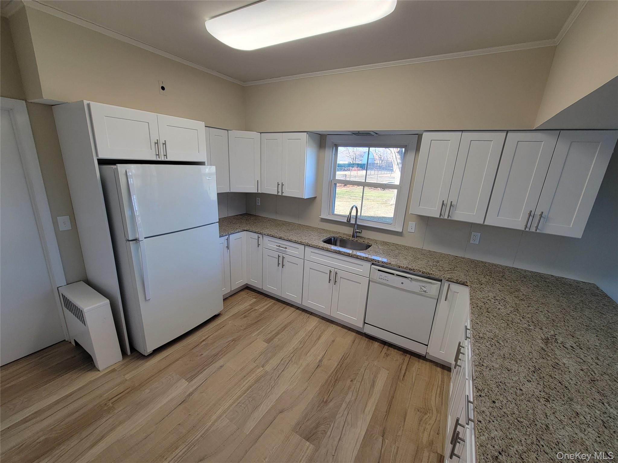 475 Route 25a Unit B Property Photo 3