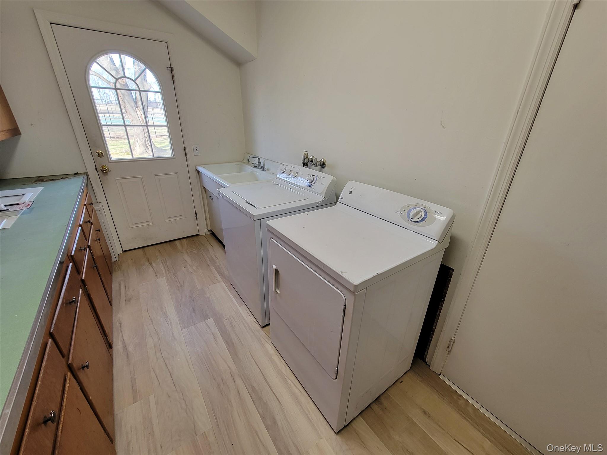 475 Route 25a Unit B Property Photo 17