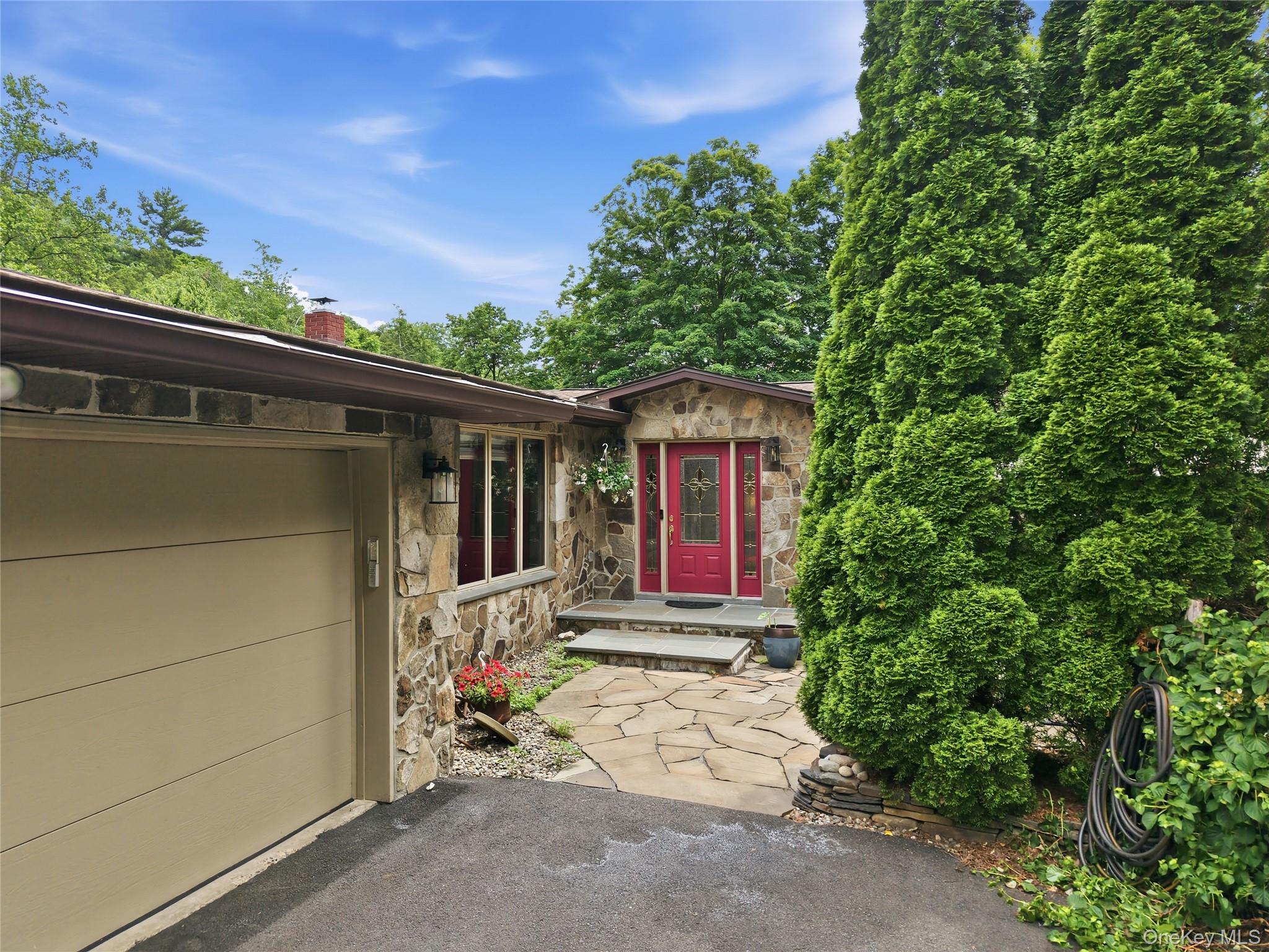 39 Loughran Lane Property Photo 4