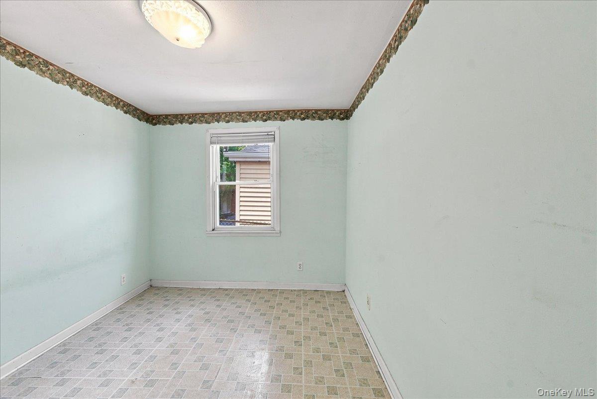 24 A Edgewater Park 24a Property Photo 11