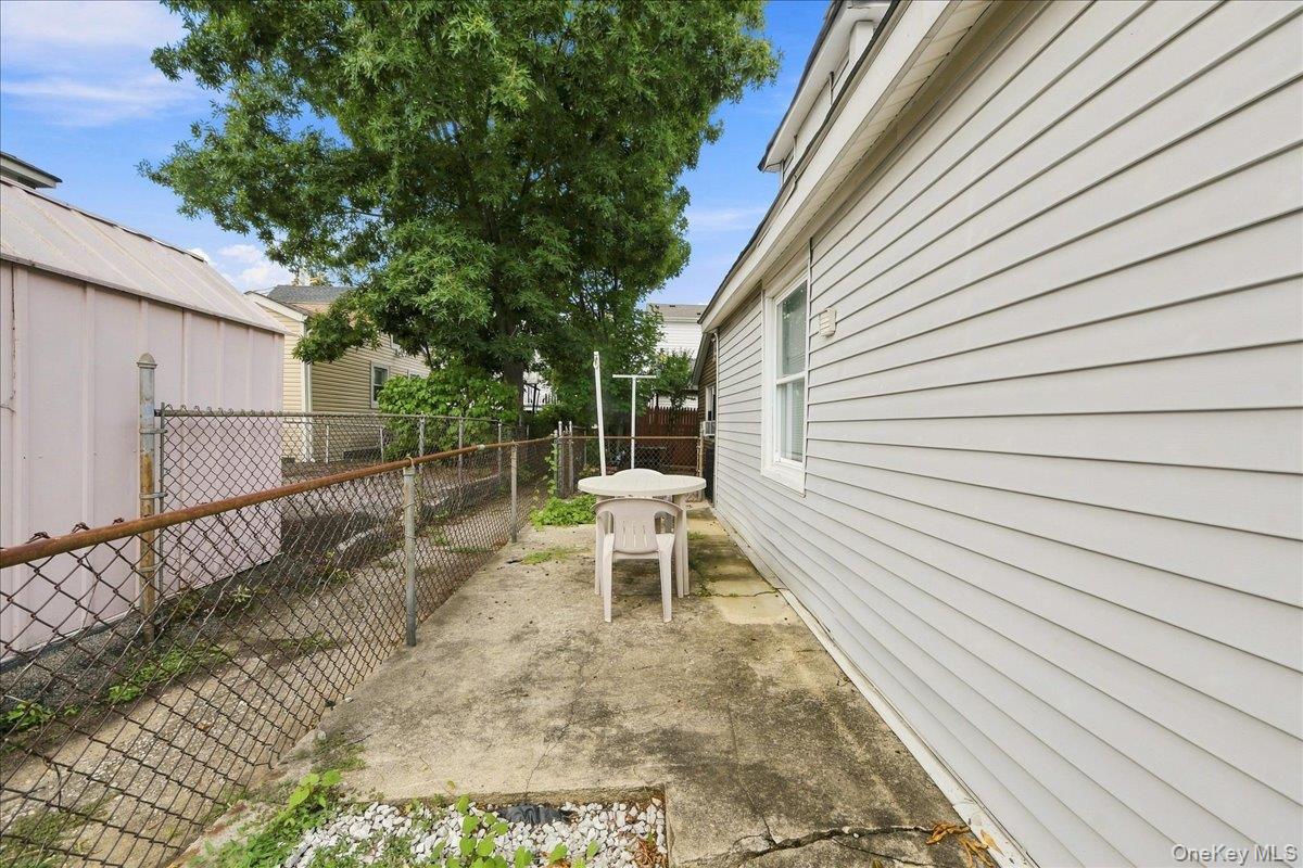 24 A Edgewater Park 24a Property Photo 14