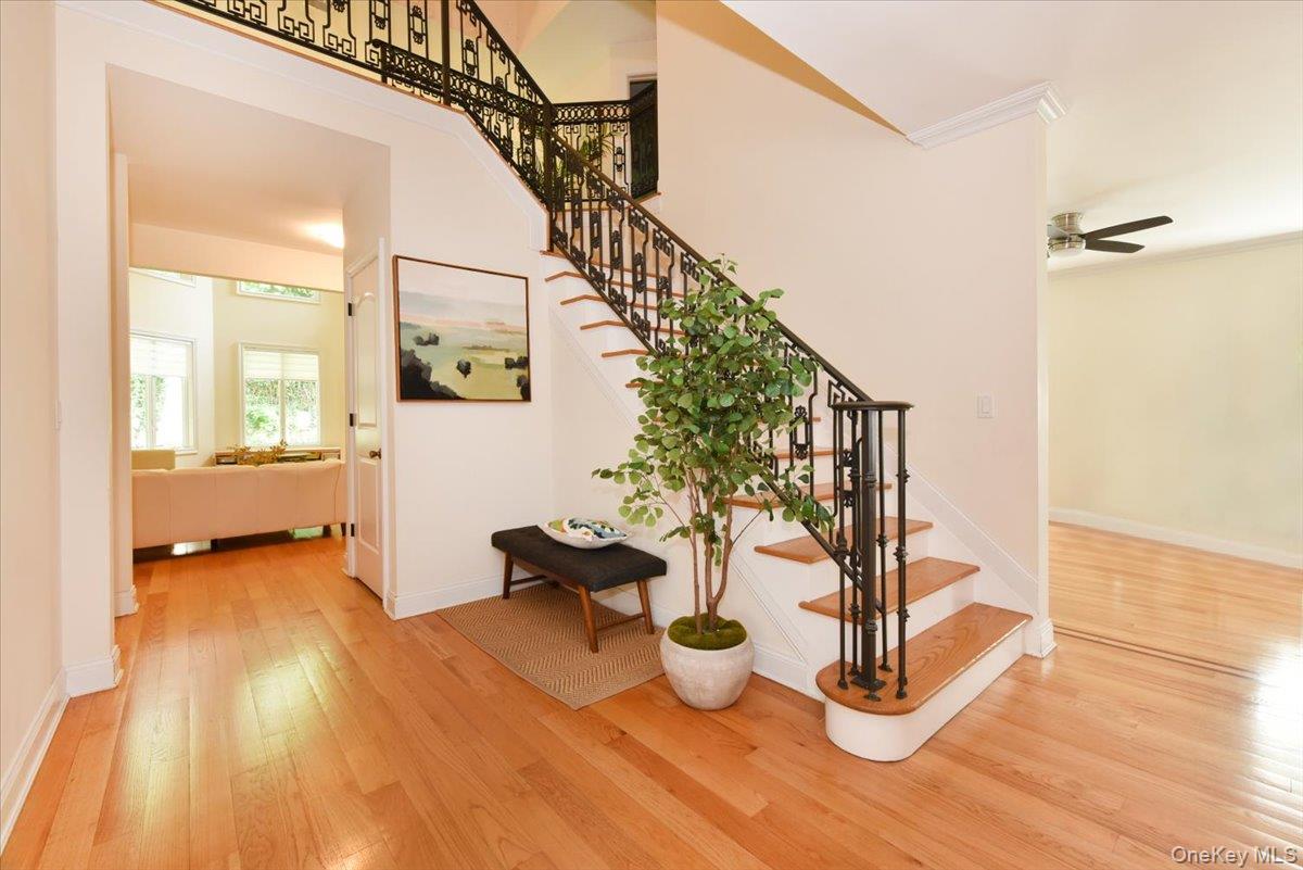 245 Harbor Hill Road Property Photo 8