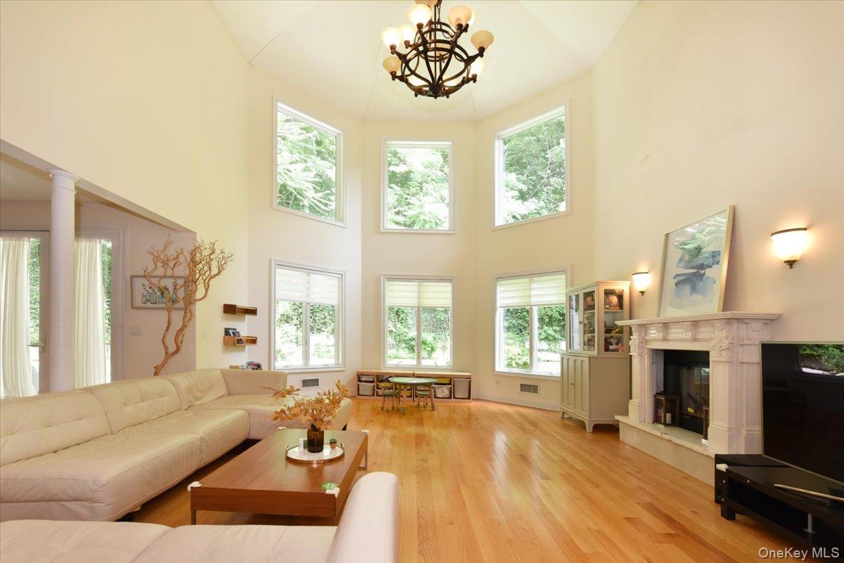 245 Harbor Hill Road Property Photo 17