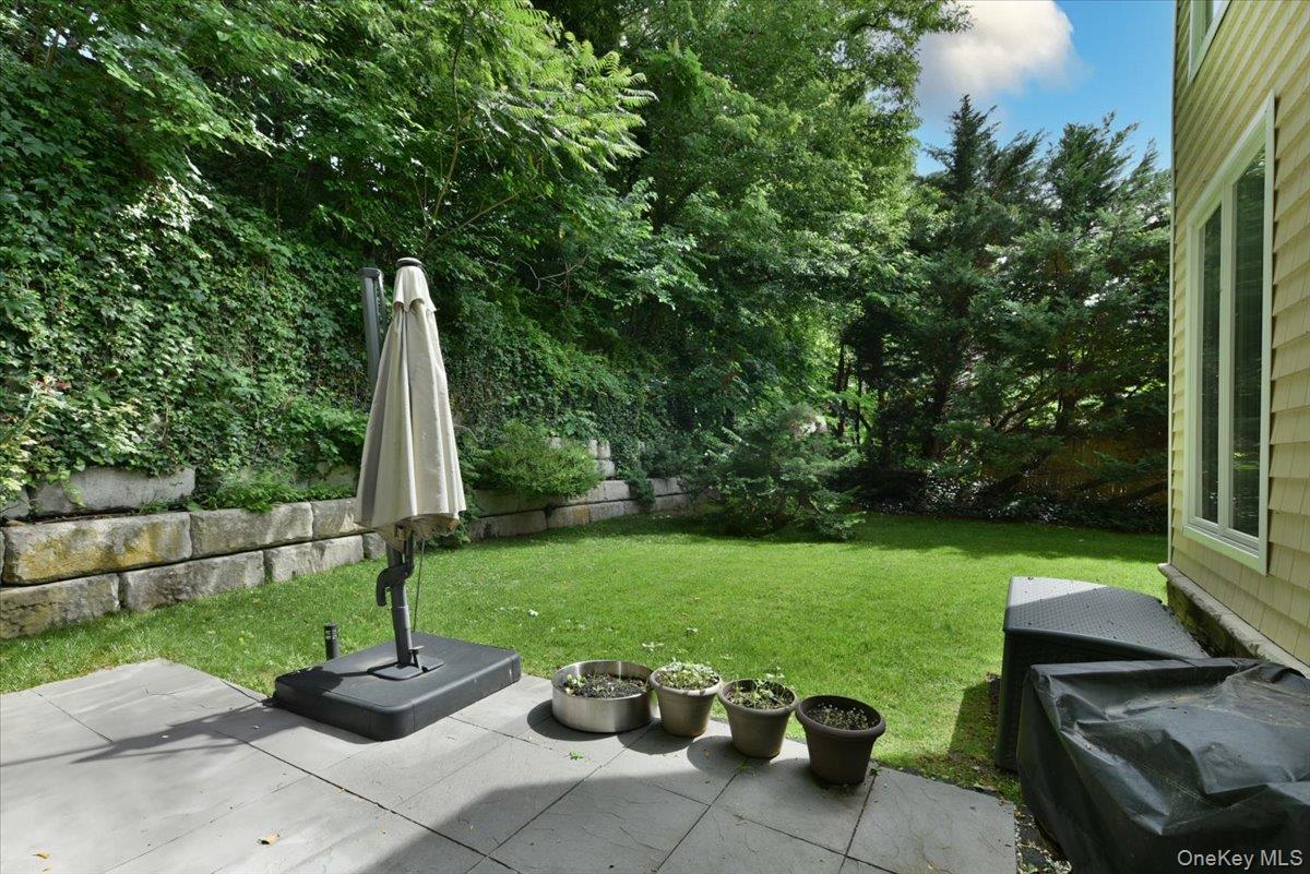 245 Harbor Hill Road Property Photo 31