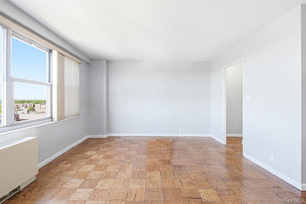 70-25 Yellowstone Boulevard 15p Property Photo 18