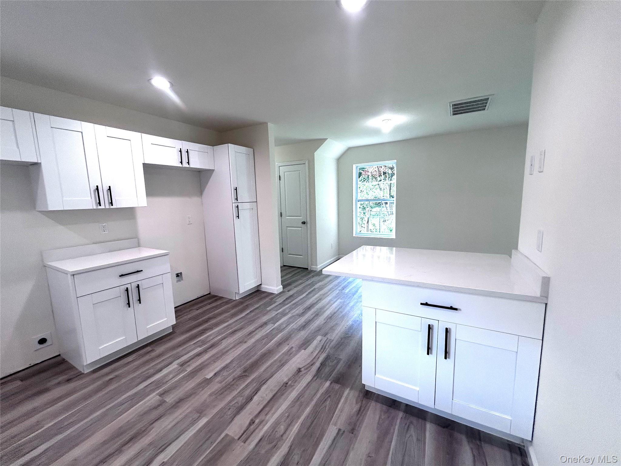 7 Highview Avenue Property Photo 8
