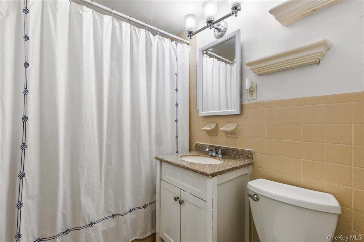 6 Fordham Hill Oval 12h Property Photo 13