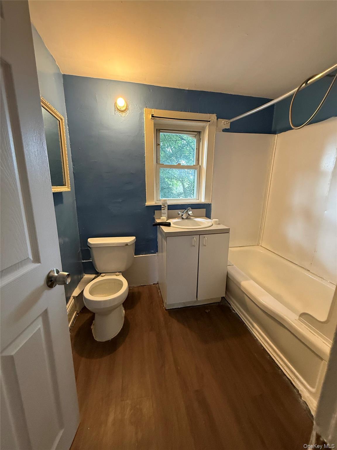 104 Grove Street Property Photo 16