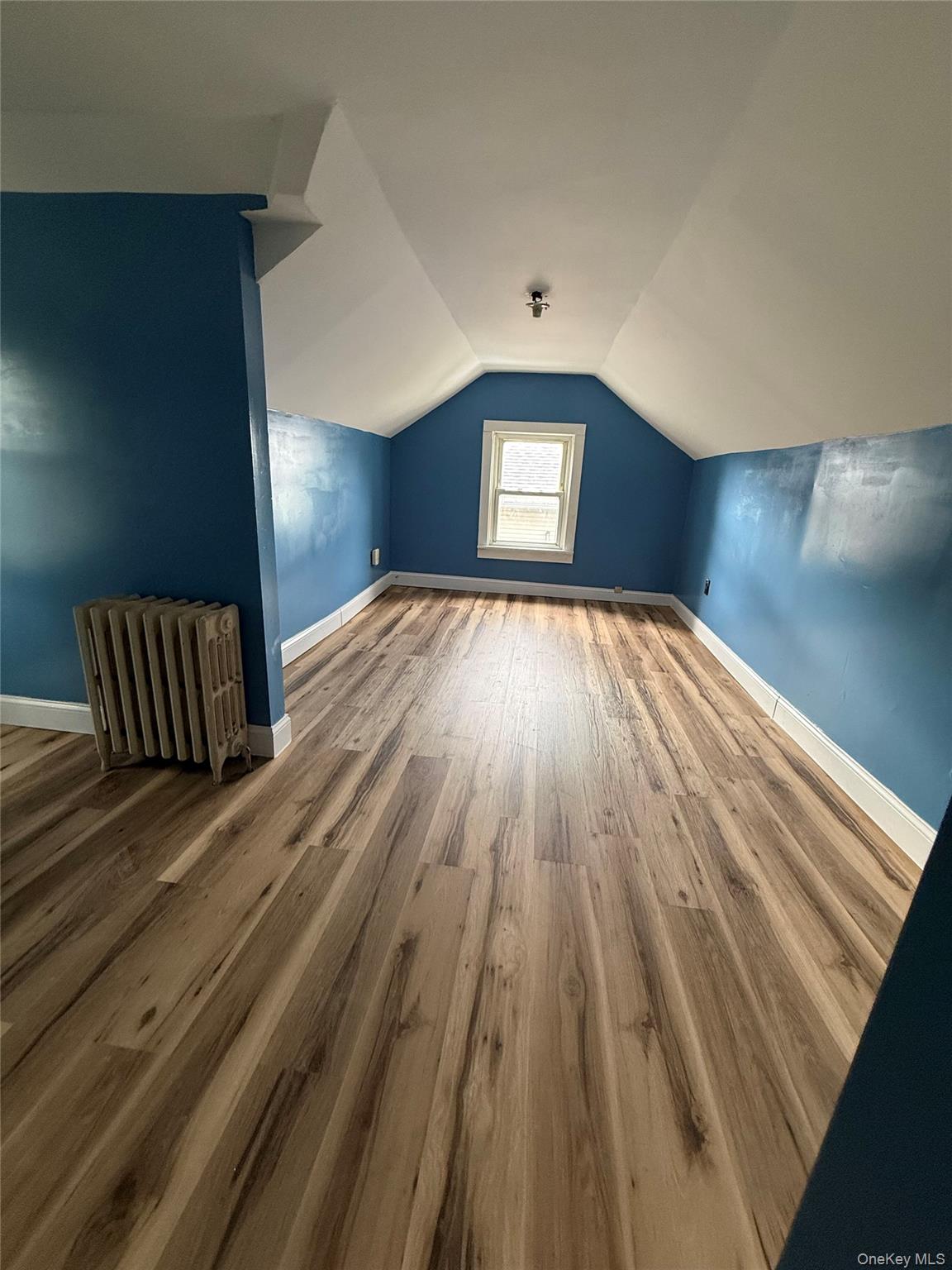 104 Grove Street Property Photo 21
