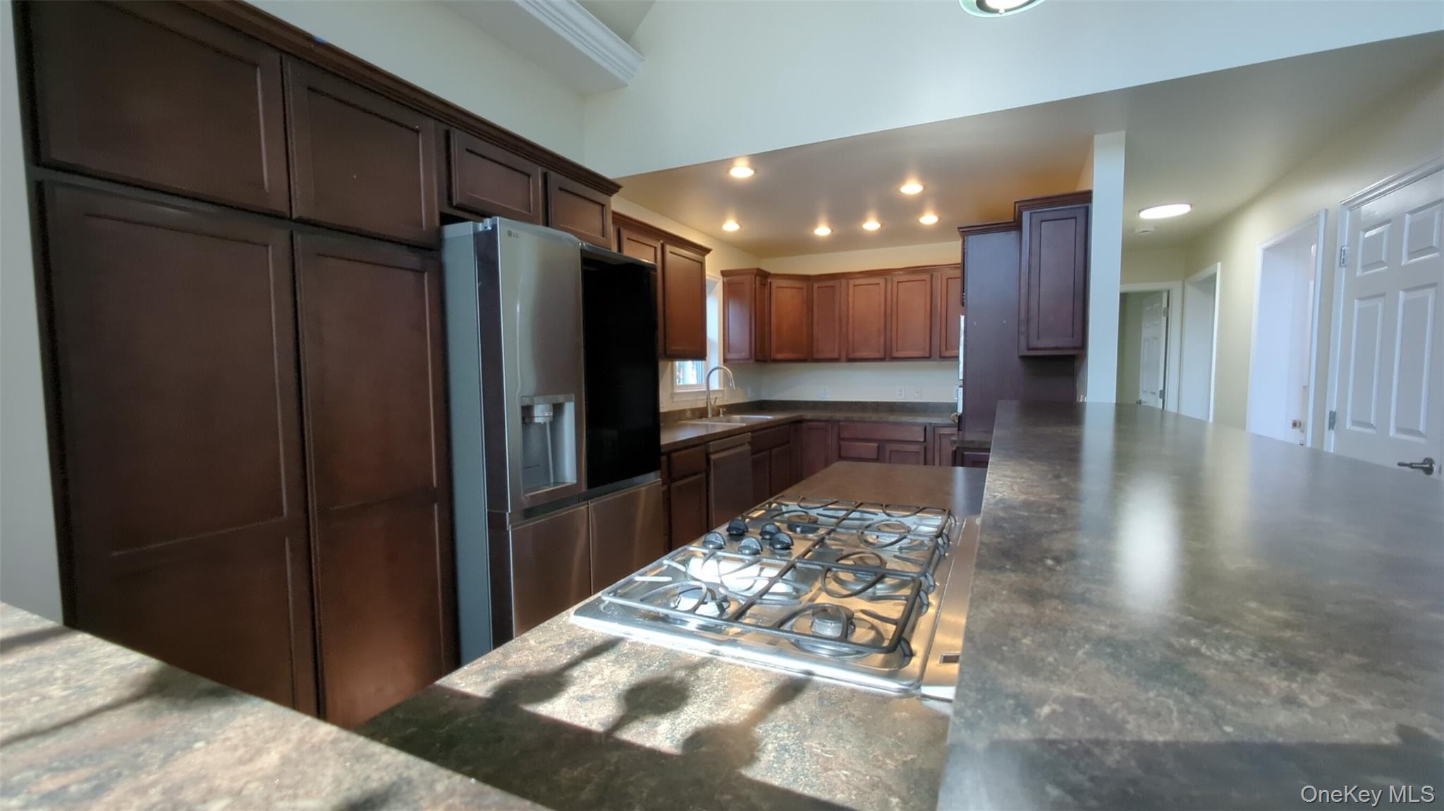 316 Union Avenue Property Photo 9
