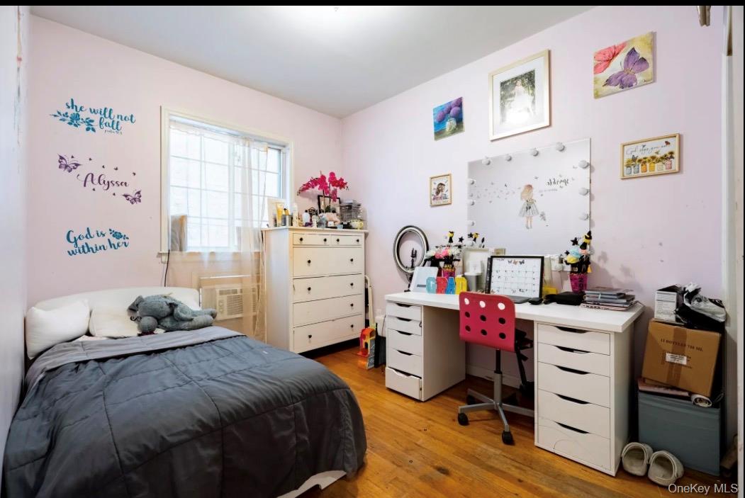 1496 Hicks Street Property Photo 18