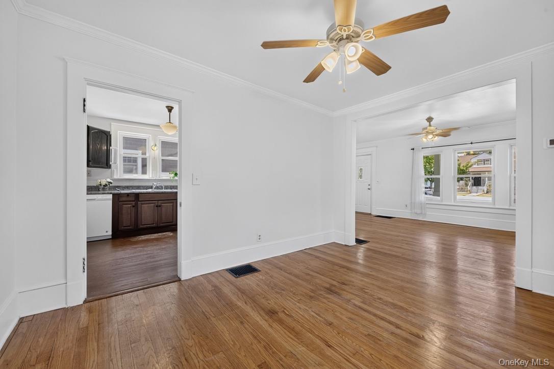 10 S Grand Avenue Property Photo 13