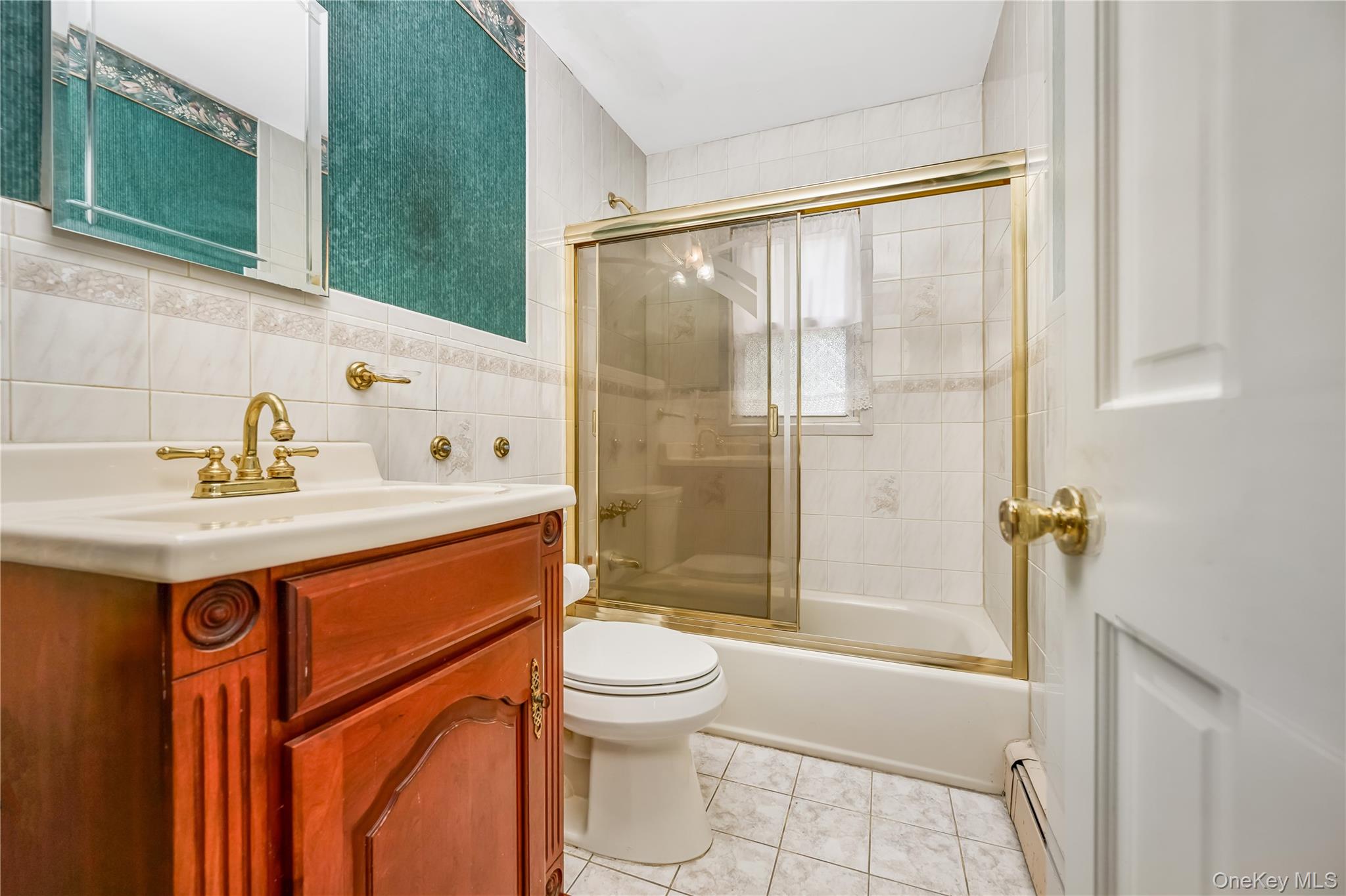 407 Sheridan Boulevard Property Photo 13