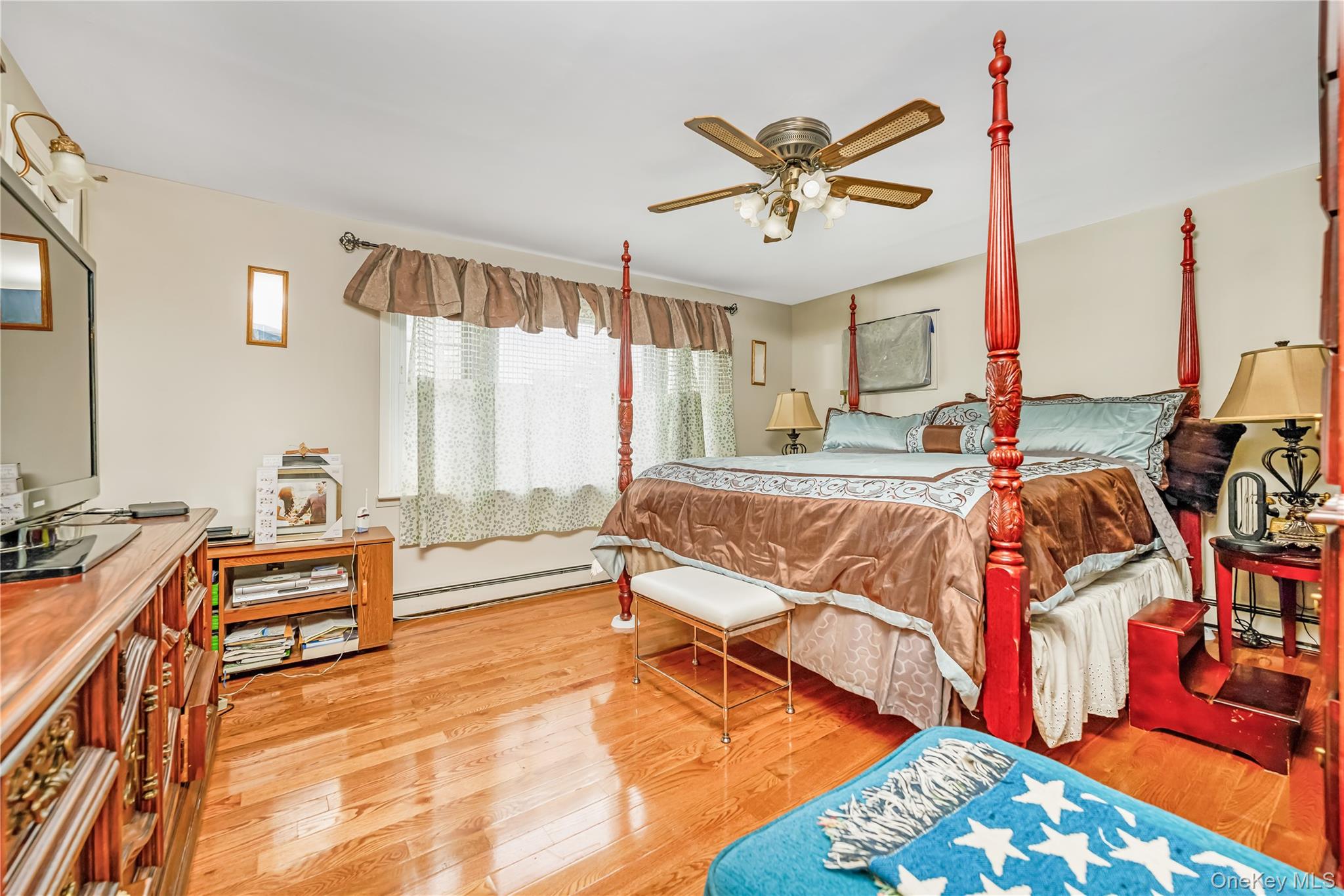 407 Sheridan Boulevard Property Photo 14