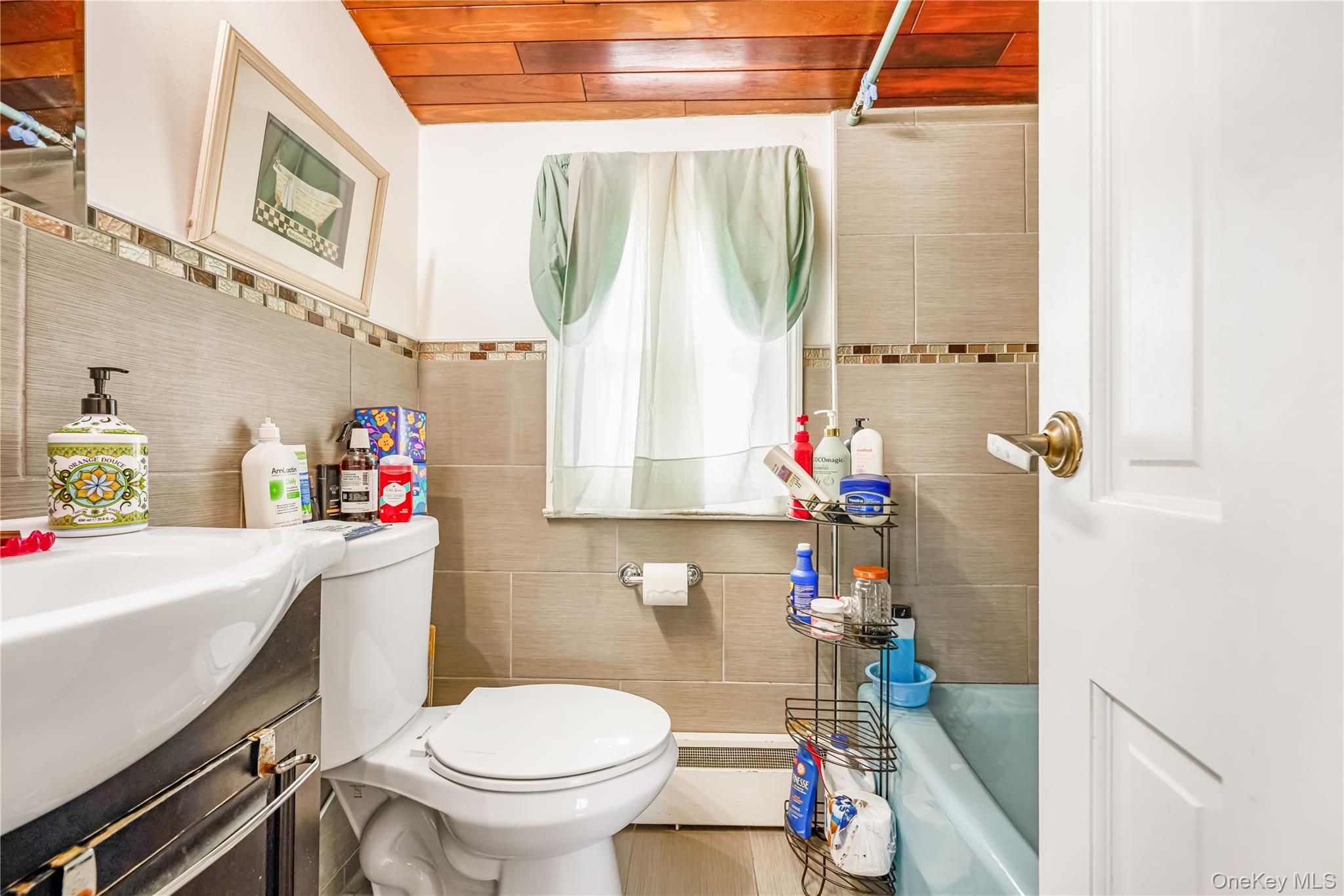 407 Sheridan Boulevard Property Photo 16