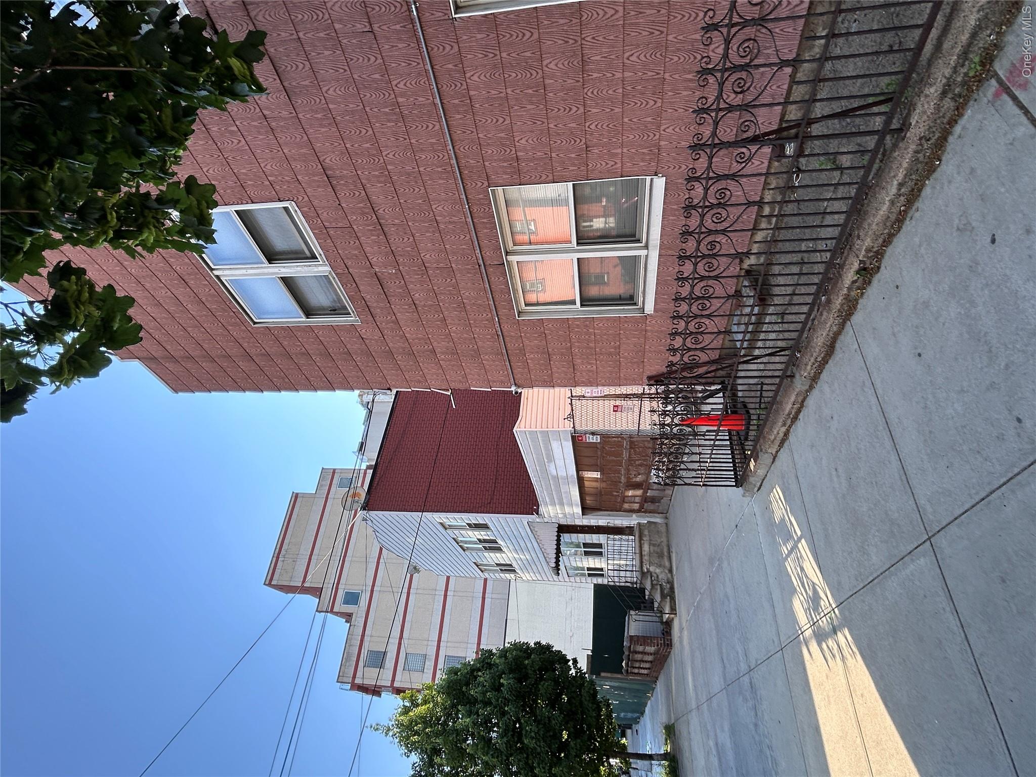 38-12 28th Street Property Photo 1