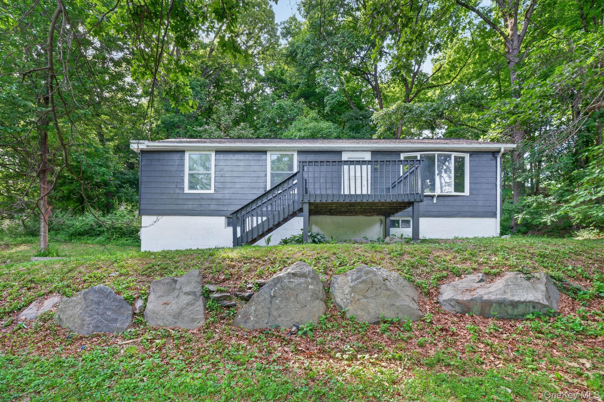 145 Van Wagner Road Property Photo 1