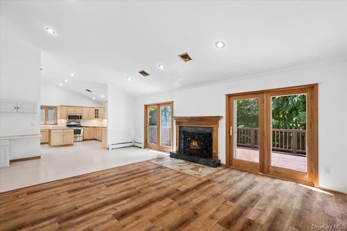 56 School Street Property Photo 19