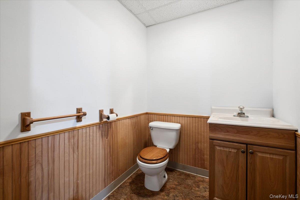 56 School Street Property Photo 42