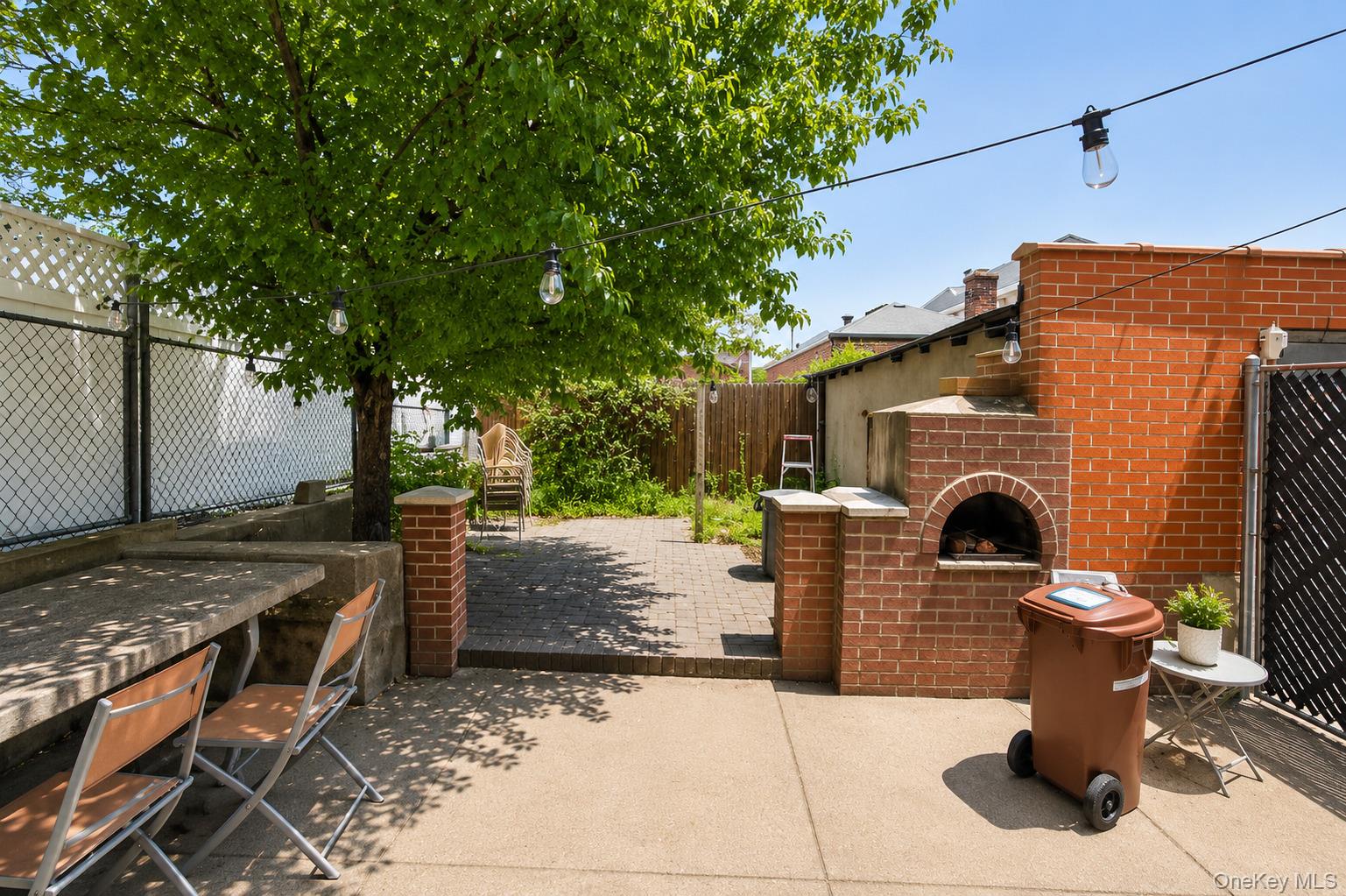 1716 Fowler Avenue Property Photo 10