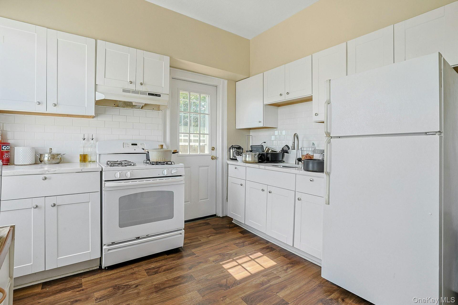 3 Linden Place Property Photo 8