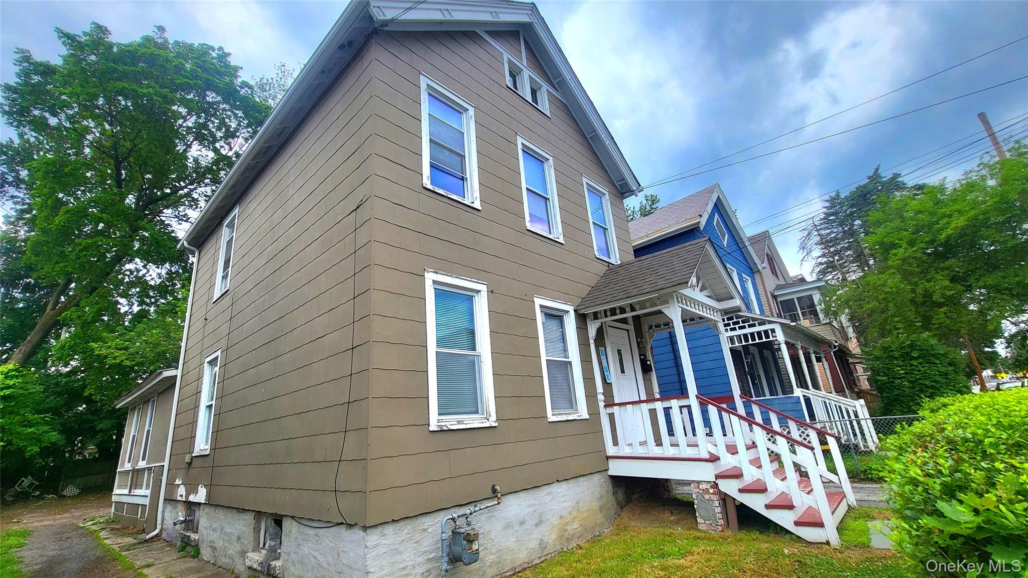 338 Mansion Street Property Photo 2