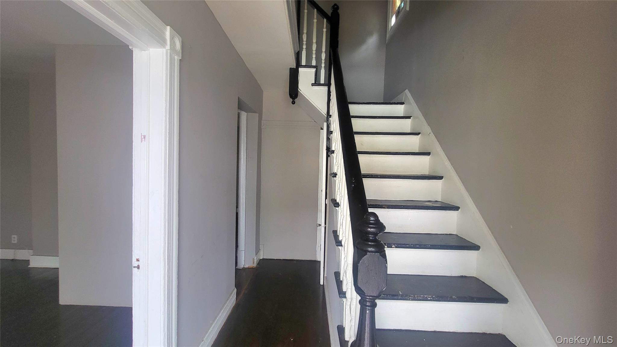 338 Mansion Street Property Photo 12
