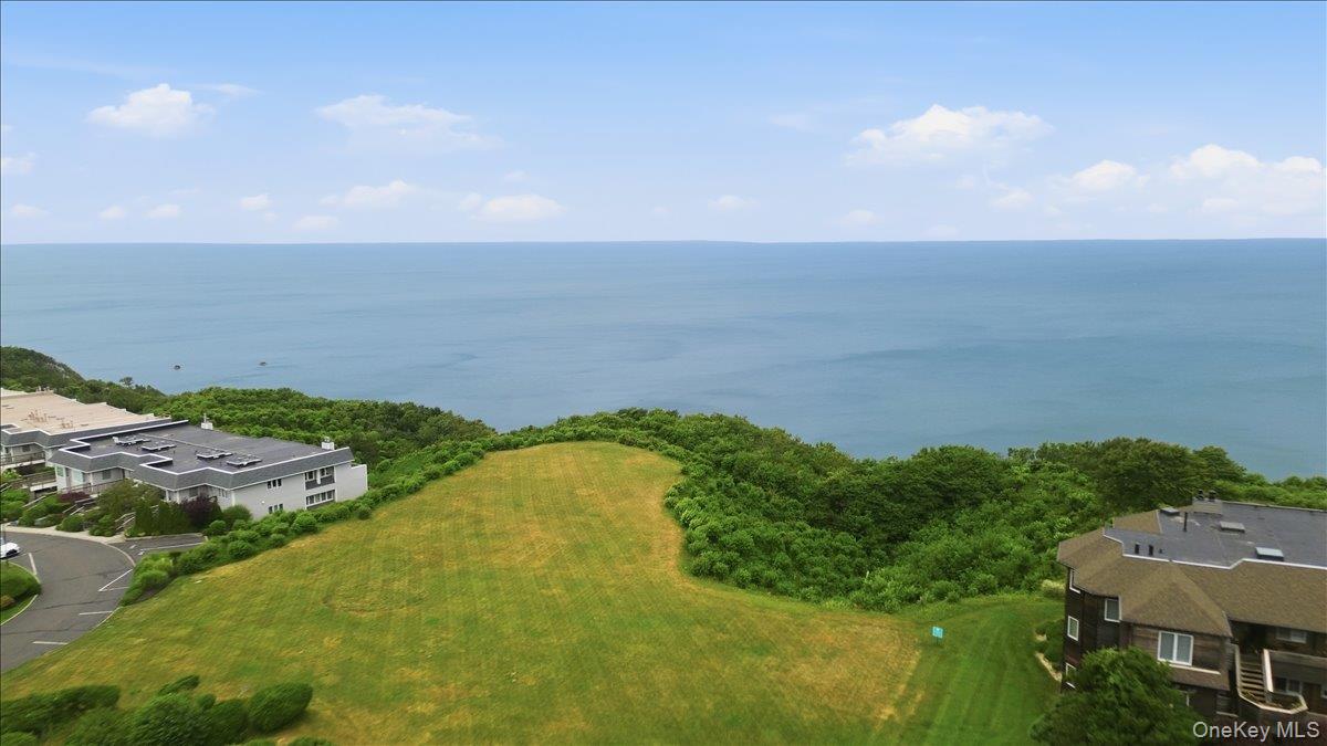 606 Fox Hill Drive Property Photo 29