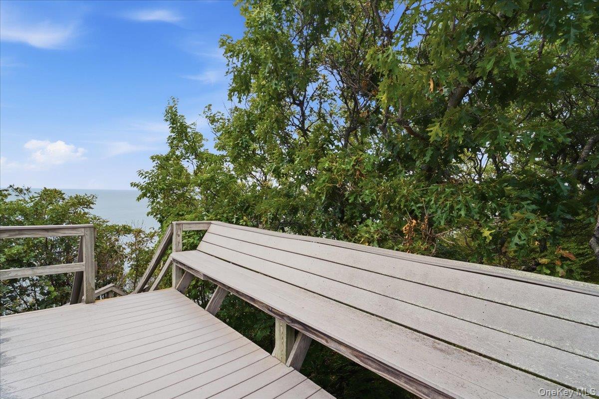 606 Fox Hill Drive Property Photo 49